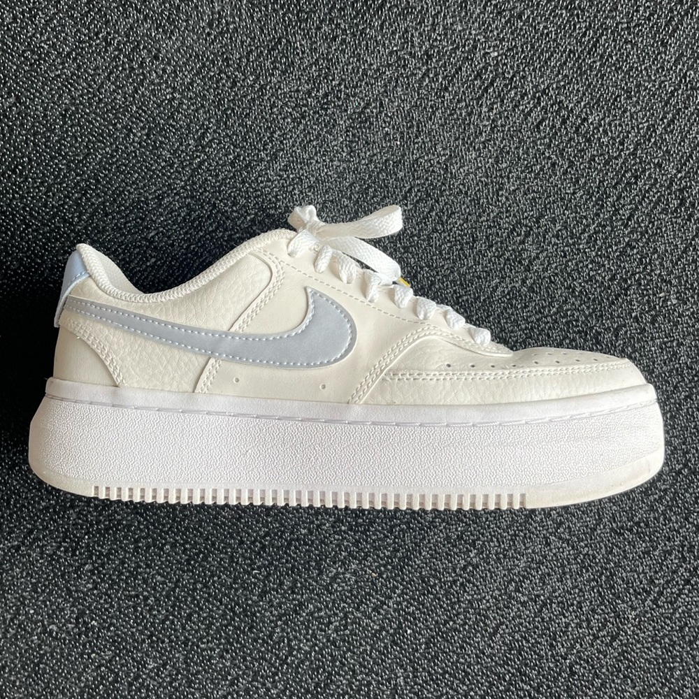 Nike Women's White and Blue Platform Court Sneakers